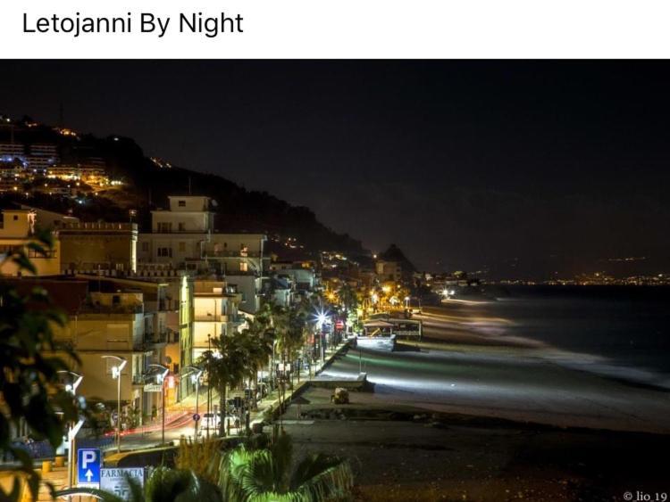 Casa vacanze A Milorda Letojanni Exterior foto