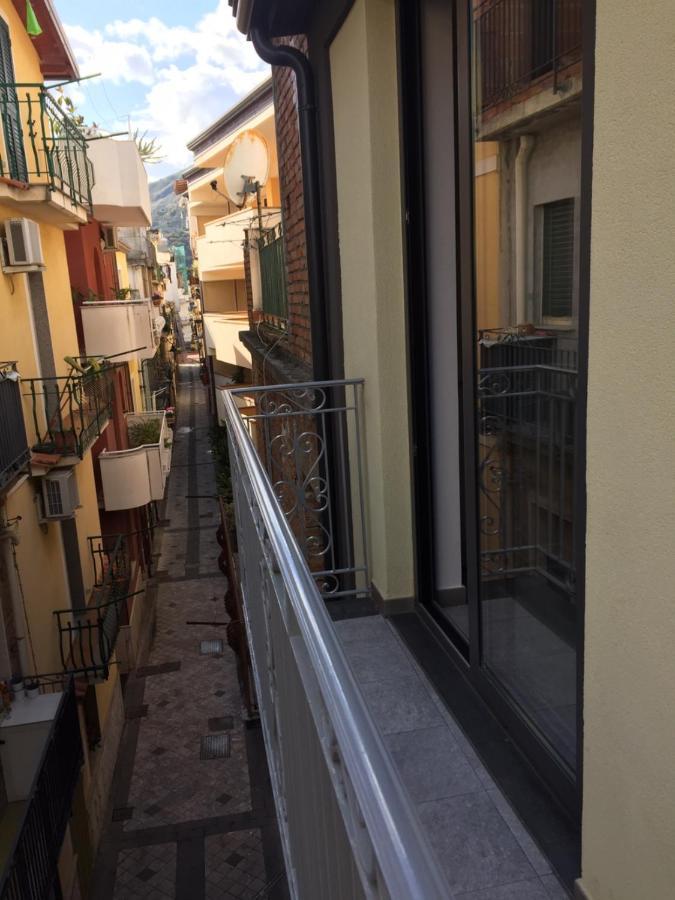 Casa vacanze A Milorda Letojanni Exterior foto
